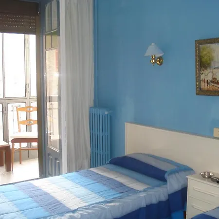 Affittacamere Hostel Central Zaragoza 2*