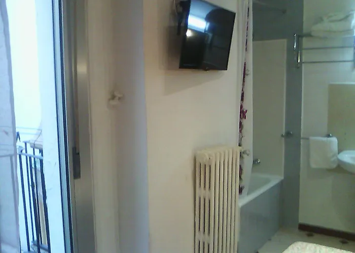 بيت ضيافة Hostel Central Zaragoza